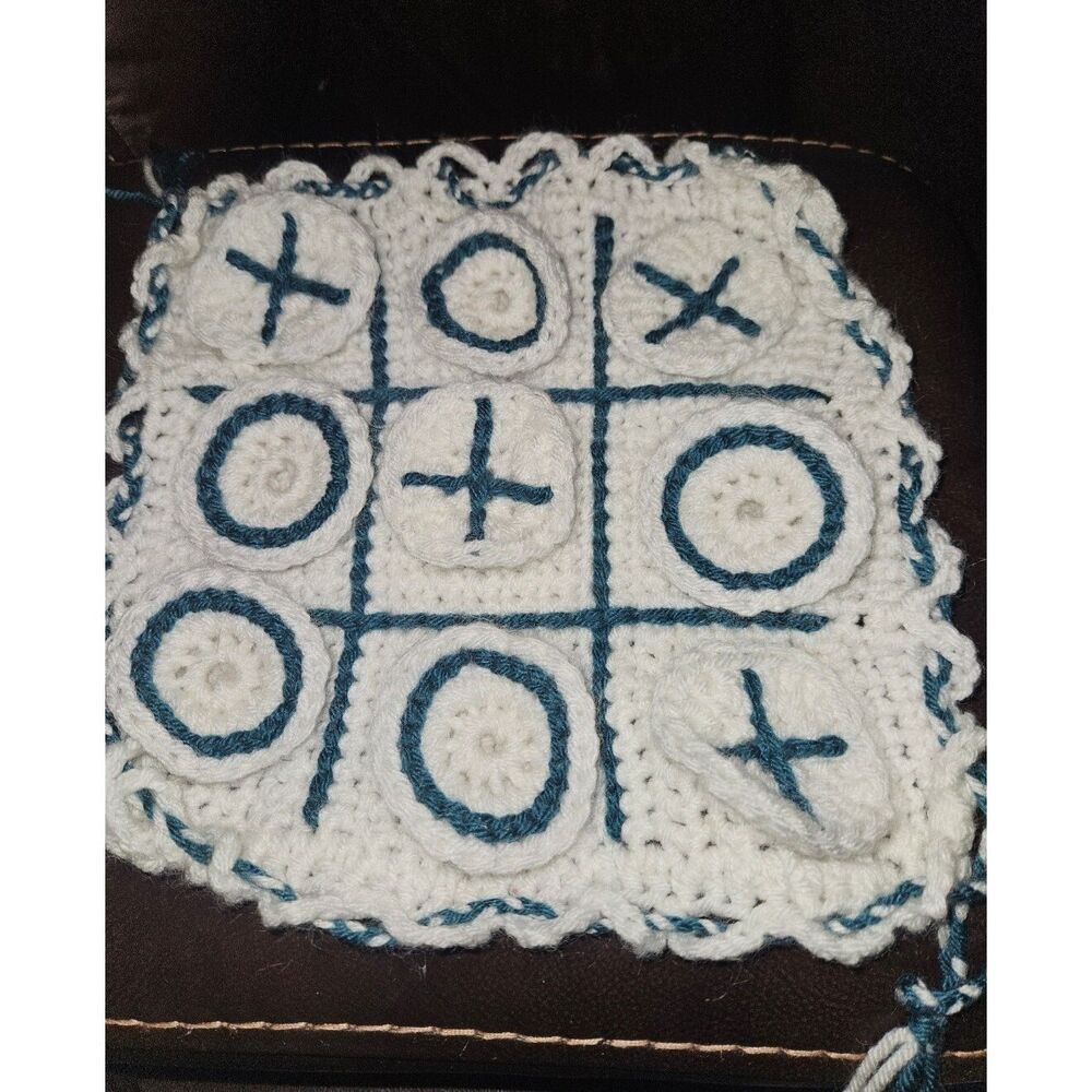 Crochet Travel Tic Tac Toe Green And White Travel Game